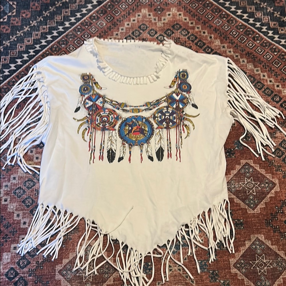 Vintage Fringe White Graphic Women's Top